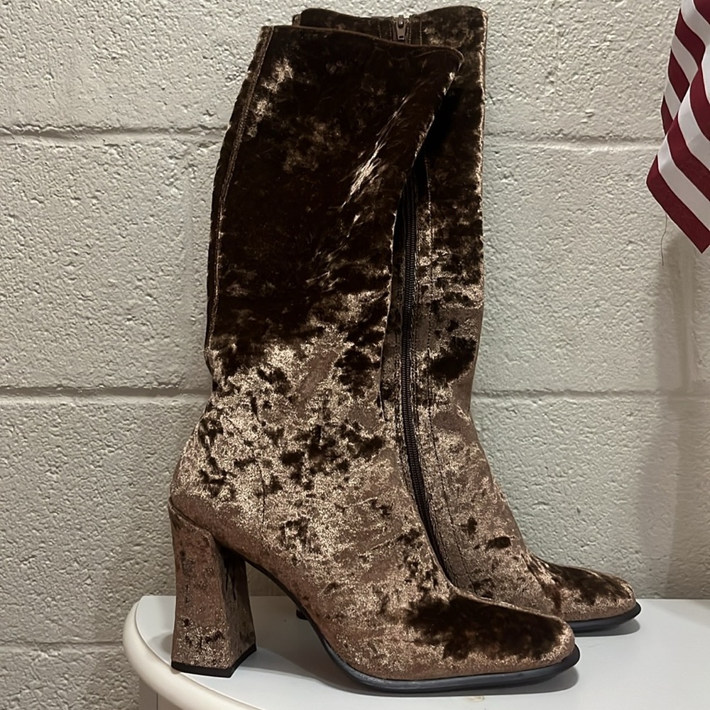 Jeffrey Campbell Boots SZ 7.5